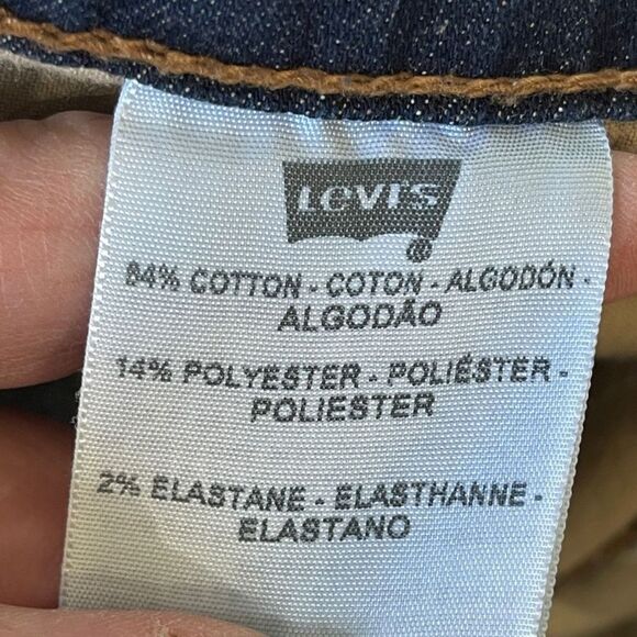 Levi's Perfectly Slimming Straight Leg, Size 14 - Picture 9 of 9